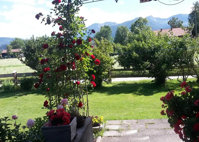 Schneiderhof Mit Alpenblick